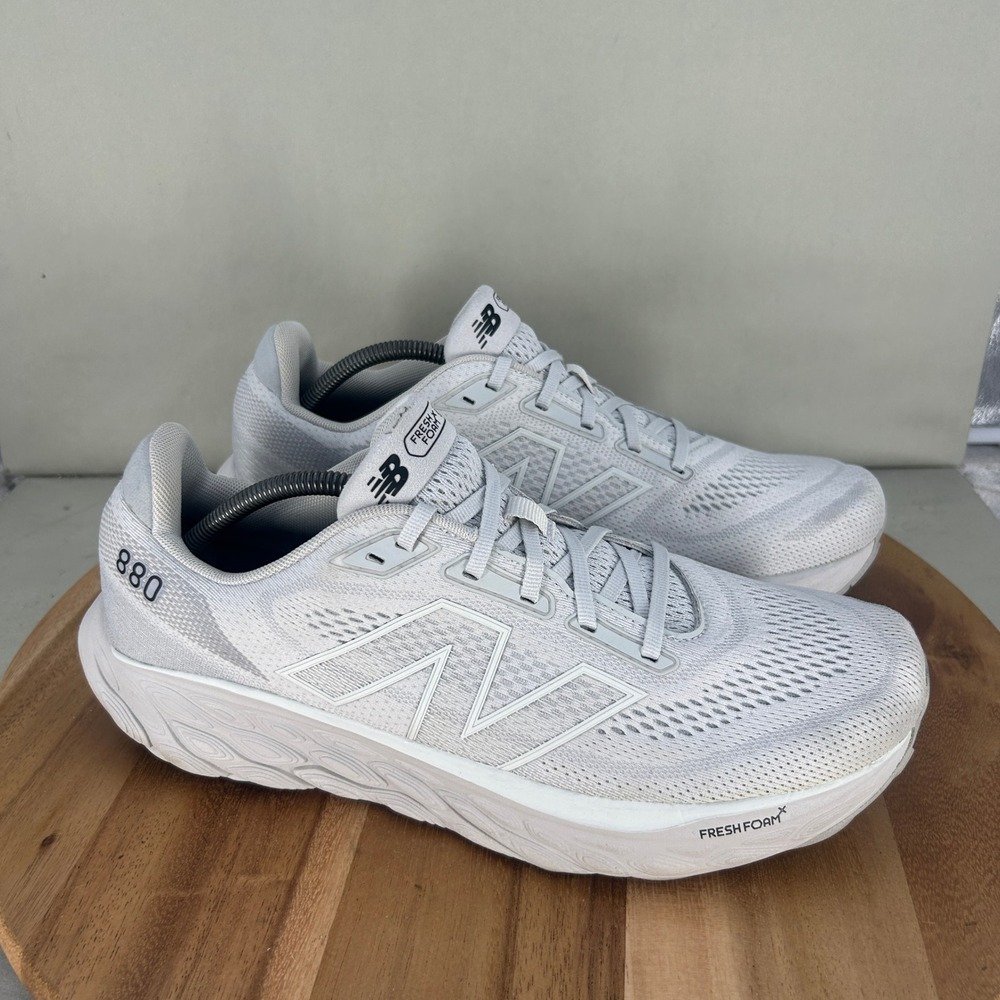 New Balance Fresh Foam X 880 v14 Grey White Running Shoe M880M14 Mens 12 2E Wide